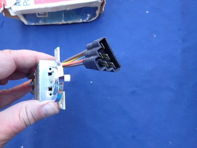 Buick 1966-67 calentador, interruptor del motor del soplador de aire acondicionado, ¡nuevo en stock! 7296179, 15-7208 Foto 3 de 4