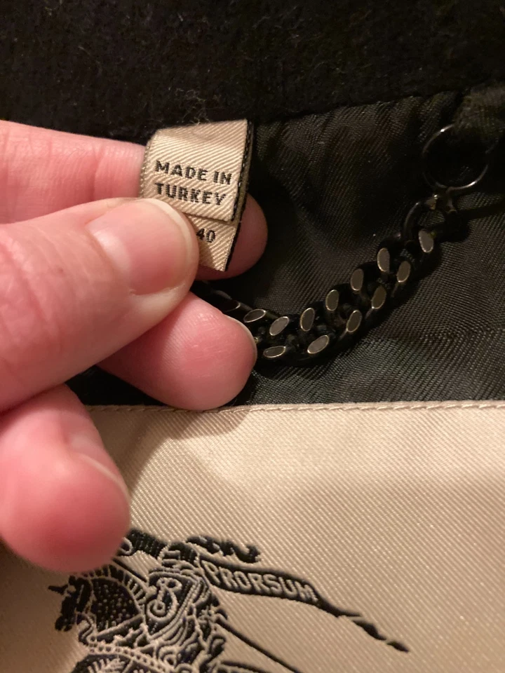 Abrigo Burberry London Lana Cachemira Cinturón Negro Hecho en Turquía Mujer EE. UU. 6/Reino Unido 8 Foto 4 de 4