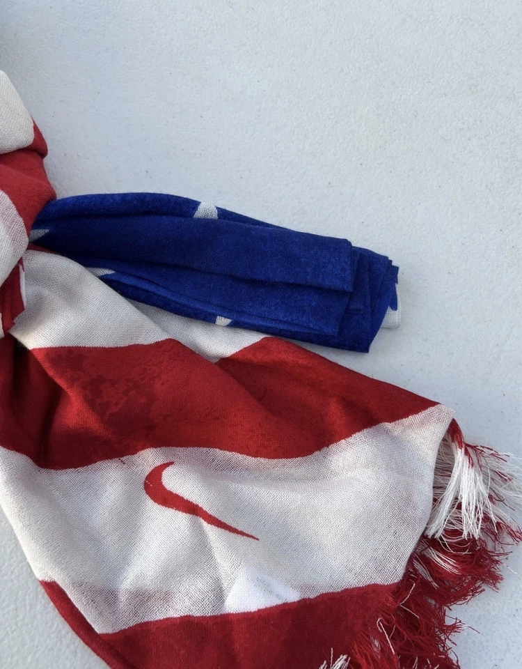 Nike Bufanda USA Victory Bufanda Adulto Lana Rojo/Blanco/Azul Foto 3 de 4