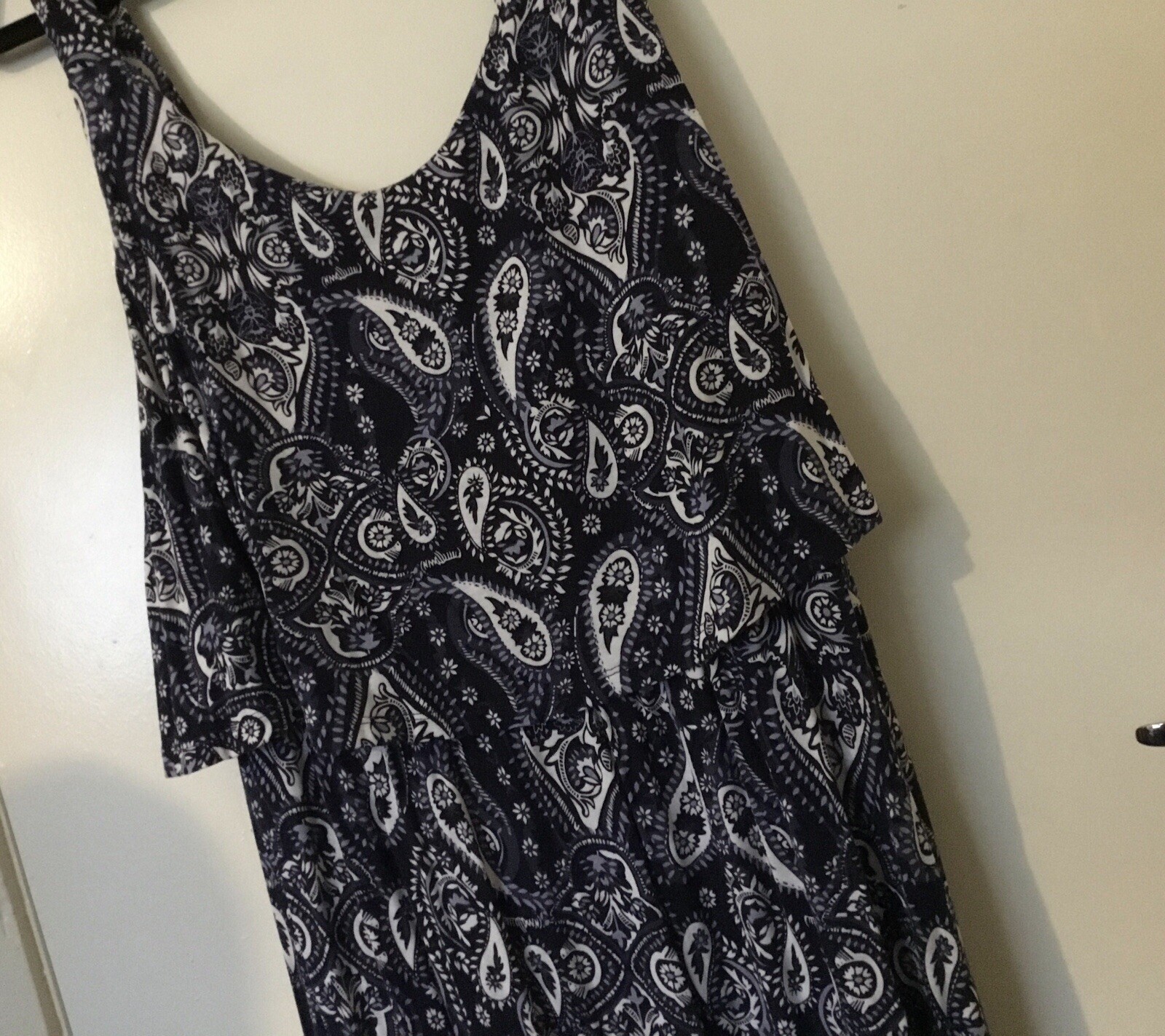 Picture 4 of 5