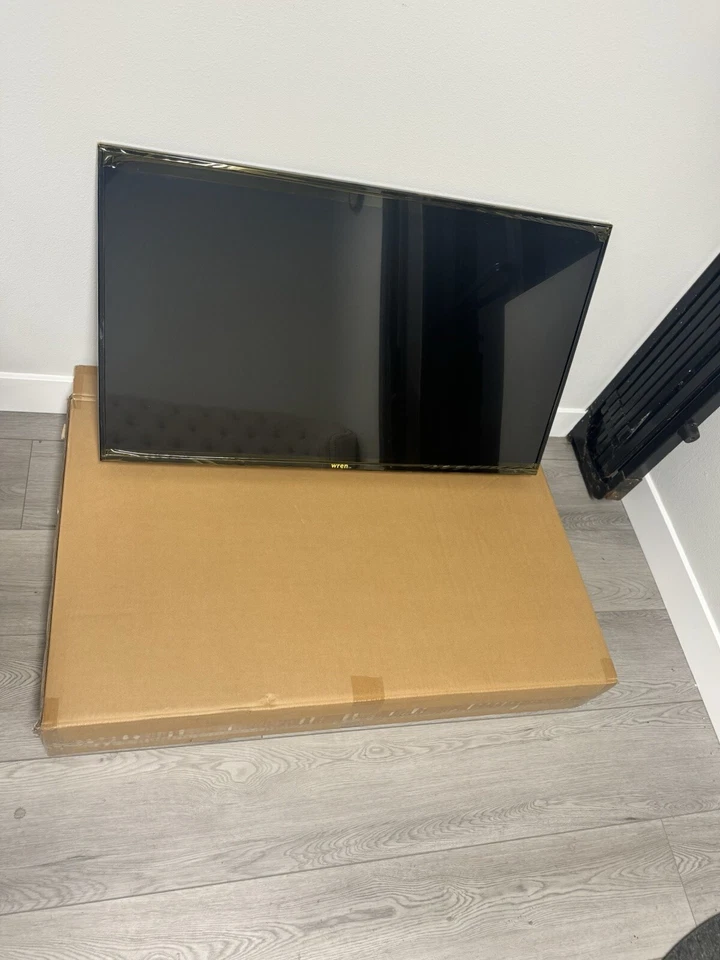 43” Wren LED Monitor HDMI Model # GVM43-0-3017-B - Image 3 of 4