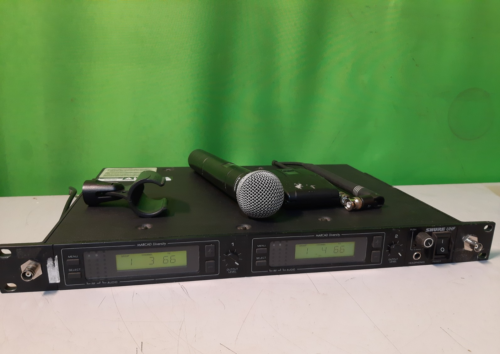 Shure UR4D-UA Wireless Receiver Kit 782-806 MHz w/ U1-UA Bodypack, (2) Antenna - Picture 2 of 8