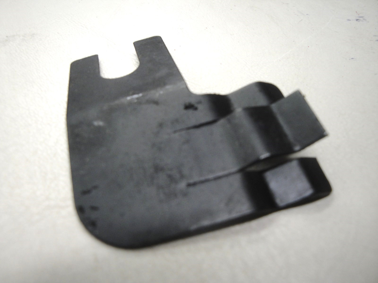 1949 1950 1951 49 50 51  FORD CAR OVERDRIVE CABLE TO COLUMN CLIP  NEW
