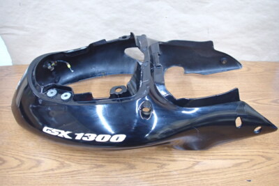 2001 SUZUKI GSX1300R HAYABUSA REAR BACK TAIL FAIRING COWL 47311