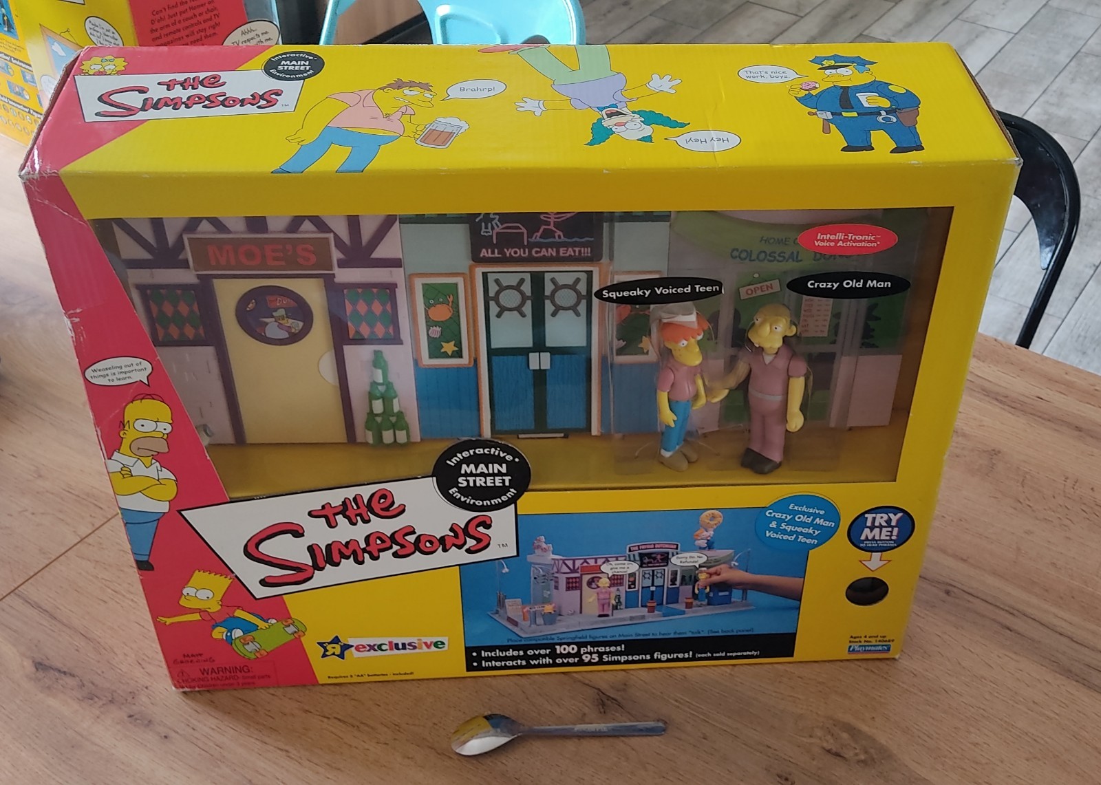 Coffret interactif Les Simpsons environnement de la ville de Springfield de l'an 2000