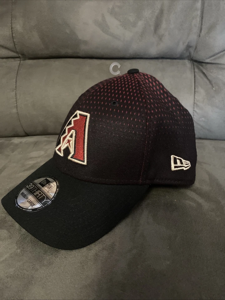 NWT New Era Arizona Diamondbacks 39THIRTY Hat Men’s Size: M/L Black - Image 3 of 4