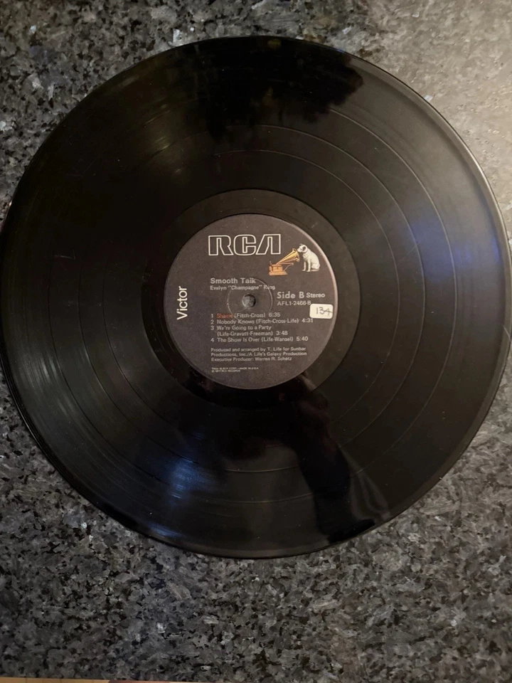 Evelyn "Champagne" King LP "Smooth Talk" Rare US pressing & includes long mixes. - Image 4 of 4