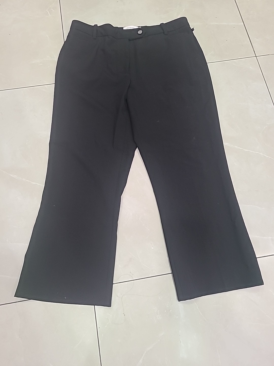 Calvin Klein women’s Modern Fit Black Dress Pants