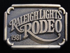 RE11133 VINTAGE 1981 RALEIGH LIGHTS RODEO COMMEMORATIVE BELT BUCKLE