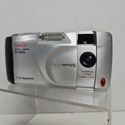Olympus CAMEDIA D-360L 1.3 MP Digital Camera - Silver Tested