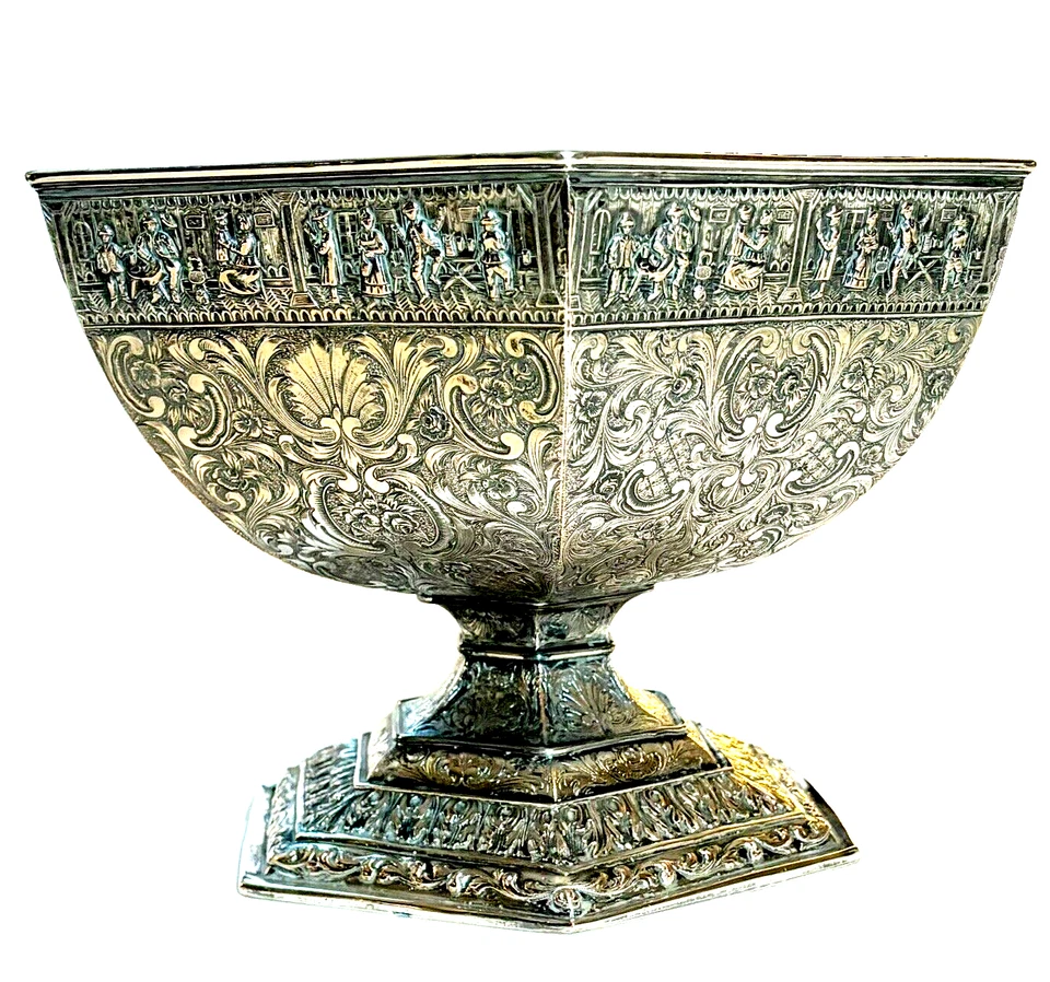 Antiguo E G Webster & Son Plateado Renacimiento Holandés Repousse Centro de Mesa Cuenco Foto 2 de 4