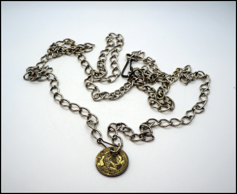 Vintage Adjustable Coin Chain Belt George Washington Charm Metal Statement Acces Vintage Gold Metal Link Belt: George Washington Medallion  main image 2