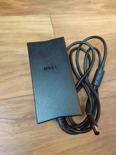 Original Dell Alienware Laptop 130W AC Adapter Ladegerät Netzteil DA130PE1-00