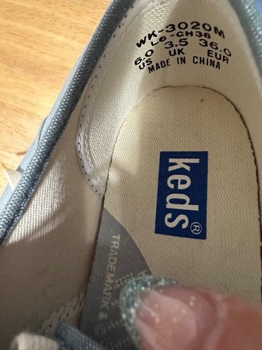 VTG KEDS Sneakers Oxford Chambray Blue WK3020 Canvas Tie Size 6 in Box Theater - Picture 4 of 11