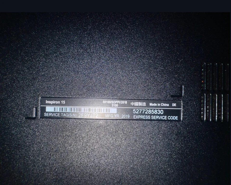 Dell Inspiron 15-3567 15,6 pulgadas [CPU Intel(R) Core(TM) i3-7130U @ 2,70 GHz, 8 GB] Foto 3 de 3