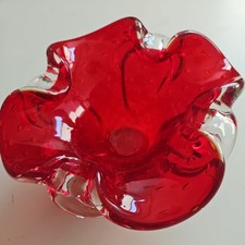 Murano Venezianische Rotglasblumenschale / As...