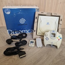Sega Dreamcast Console HKT-3030 PAL - Complete Set Up - Boxed