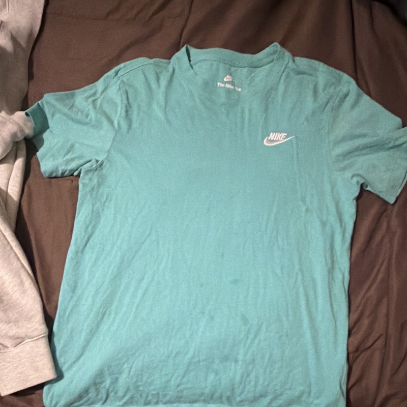 Nike The Nike Tee Men's Solid Green Crew Neck Short Sleeve Cotton Knit S