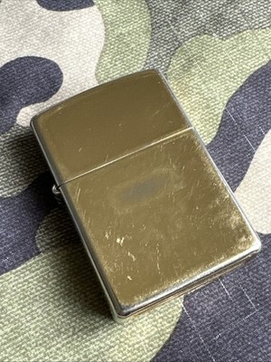 1997 Classic Vintage Zippo Lighter - Gold Plated