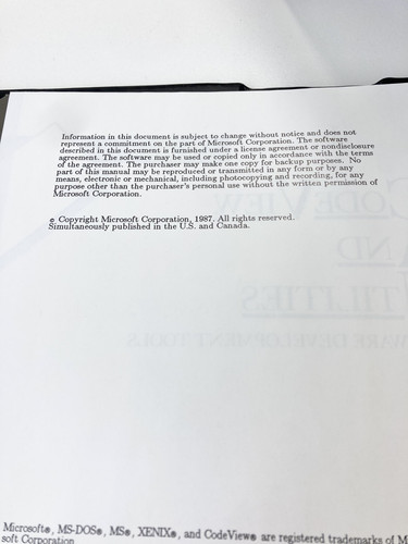 EUC! Microsoft C 5.1 Optimizing Compiler Programming User Guide/References 1987 - Bild 6 von 11