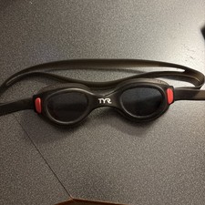 Lunettes de natation TYR noires