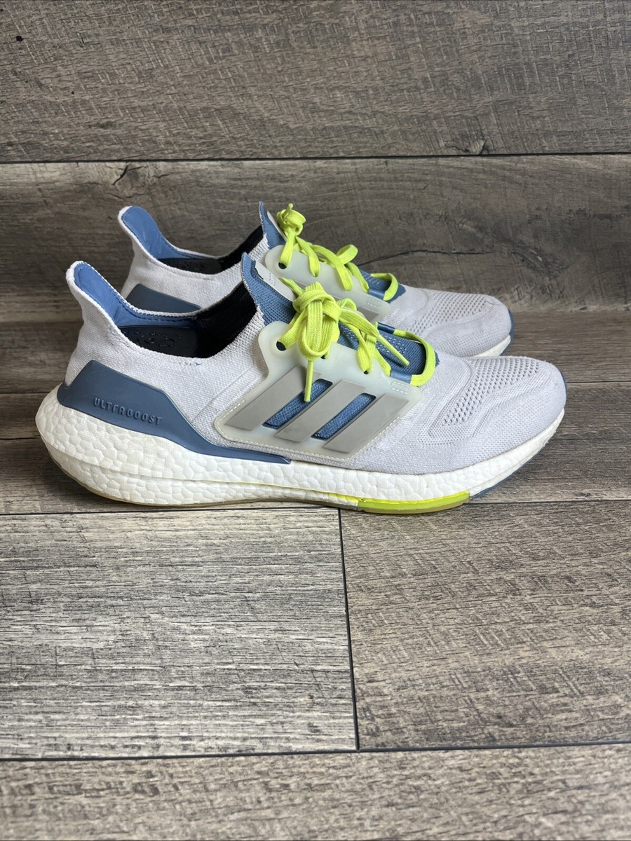 adidas gazelle silver green womens Men's adidas UltraBOOST 22 – Runners Plus main image 1