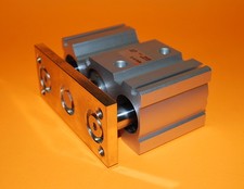 SMC MGQL32-15-Y59A cyl, guide, ball bearing, MGQ GUIDED CYLINDER