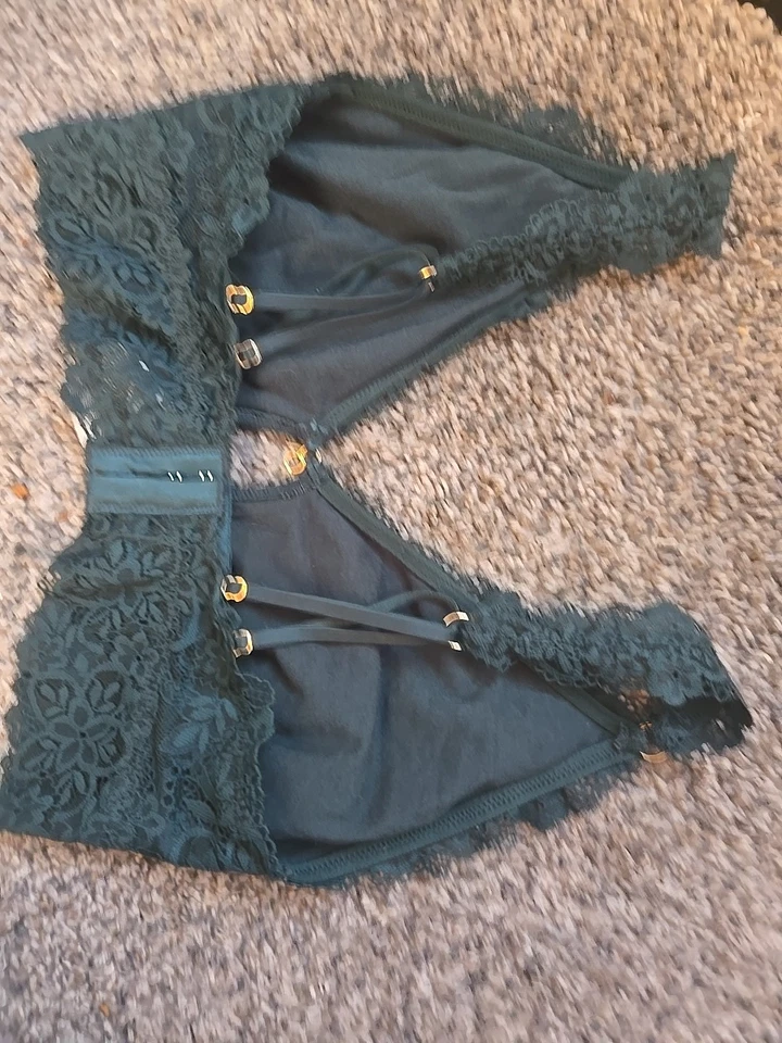 AERIE WIRELESS BRA SIZE MEDIUM - Image 2 of 4