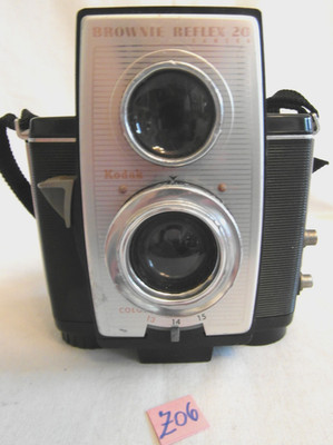 KODAK BROWNIE REFLEX 20 BAKELIT KAMERA FORMAT 6x6 (Z06)