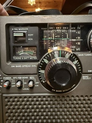 Sony ICF-5900W Portable Multi-Band Radio Receiver for sale online