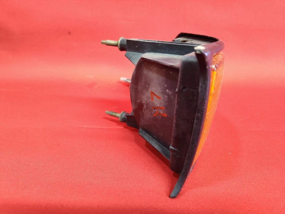 Lámpara de luz de esquina Buick Regal Custom Gran Sport Limited 1988-1994 conductor izquierdo Foto 4 de 4