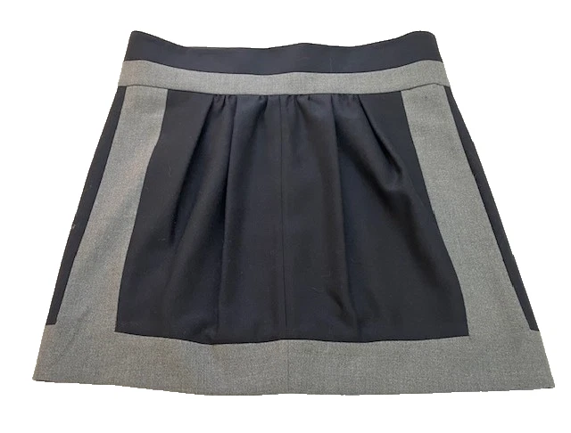 NUEVO CON ETIQUETAS ($595): Falda Brunello Cucinelli 100% Lana Virgen Negra y Gris, Talla 10 Foto 3 de 4