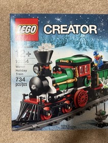 LEGO Creator: Winter Holiday Train (10254) *BNIB* EXCELLENT Condition