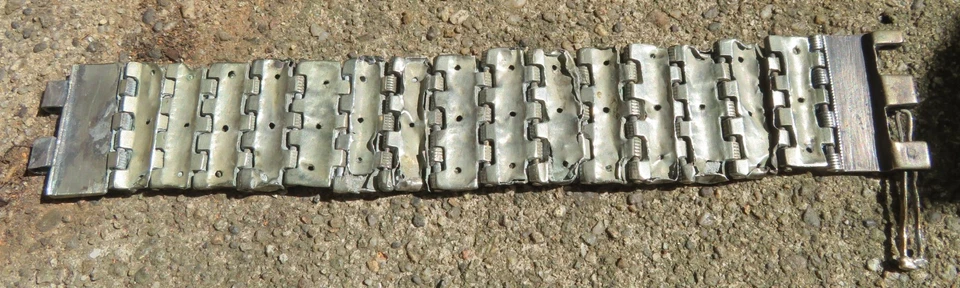 BRACELET articulé ancien Travail berbère argent  bas titre gravé & ciselé - Photo 4/4