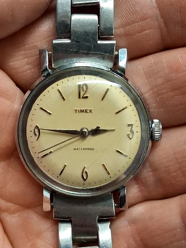 VTG TIMEX GREAT BRITAIN 10P59 SELF WIND WATERPROOF SILVER TONE MENS WRISTWATCH