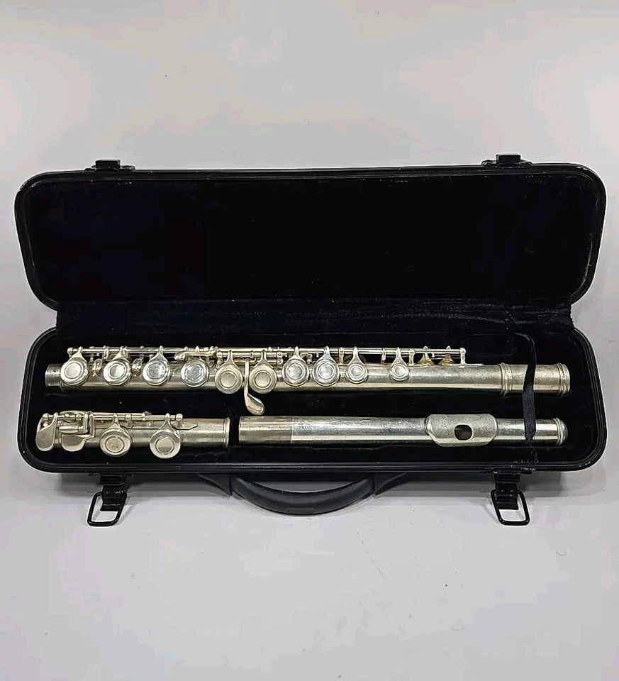 First Act Flute Beginners Student Flute Silver With Case - Image 2 of 4