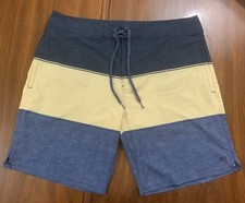 Travis Mathew Mens Swim Trunks Shorts Blue Yellow Color Block Stripes sz 38