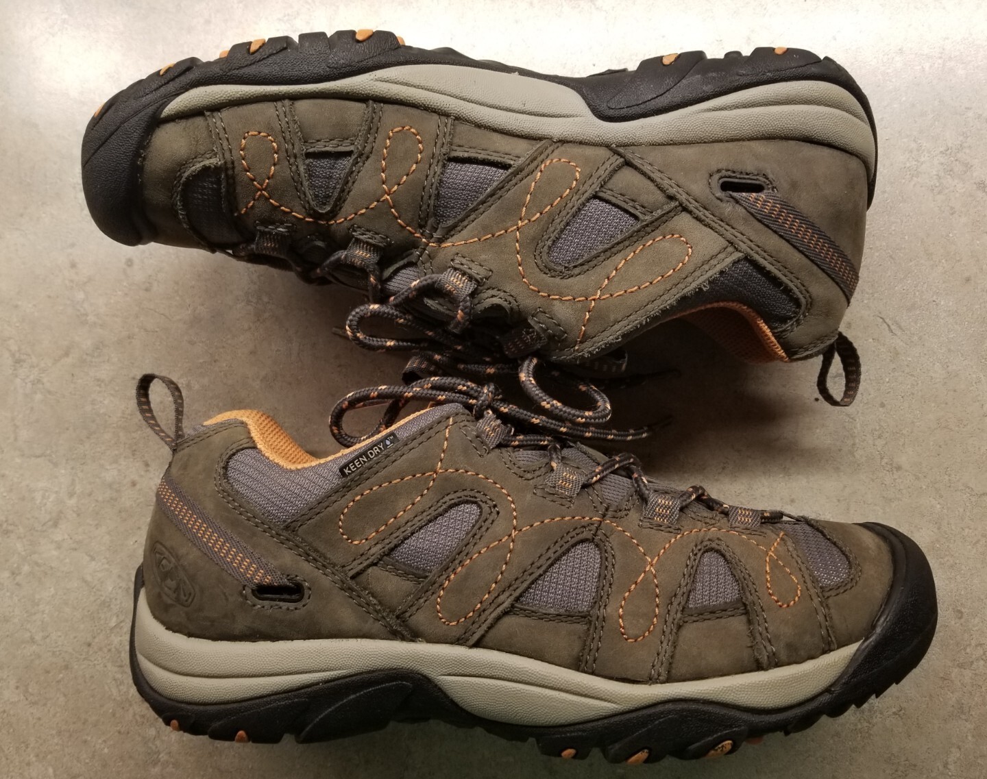 KEEN scarpe da trekking impermeabili da donna 7 5 Shasta pizzo top basso 52001 DSNT marrone