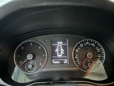2014 VOLKSWAGEN Passat Speedometer Gauge Cluster OEM 140K Miles 561920970F