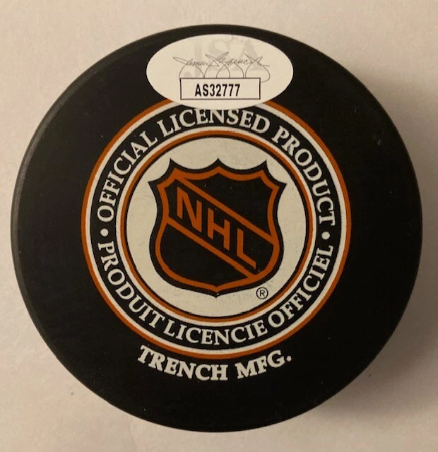 MIKE BOSSY BELLAMENTE FIRMADO Y AUTENTICADO POR JSA HOCKEY PUCK Foto 3 de 3