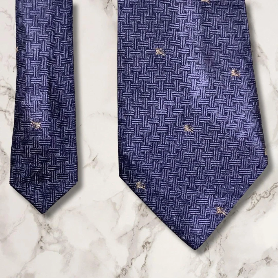 Burberry London Silk Navy Blue Pattern Tie Used Good Condition - Image 2 of 4