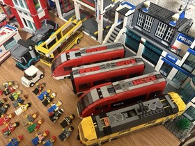 Huge Lego City Lot (7498, 4207, 7939, 7938, Etc)