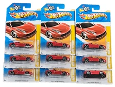 (1) ONE 2012 Hot Wheels RED FERRARI 458 SPIDER 25/247 New Models **READ