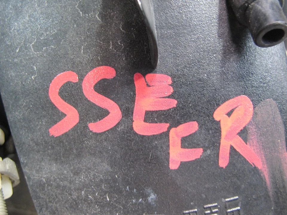 07-10 SATURNO CIELO DELANTERO DERECHO INTERMITENTE LUZ ANTINIEBLA OEM Foto 2 de 4