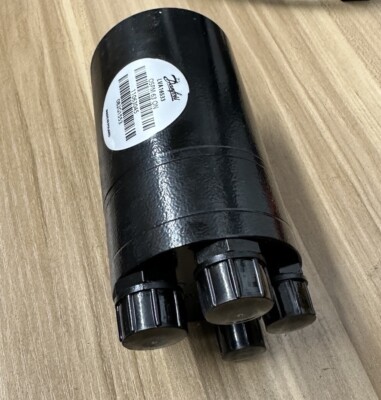そらさま John Deere LVA16533 Valve, Steering Unit Ospm 63 On | RDO