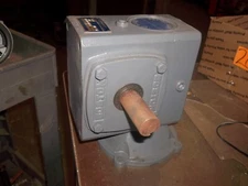 BOSTON GEAR F721-60-B5-G RIGHT ANGLE WORM GEAR SPEED REDUCER 60:1 RATIO (MM12)