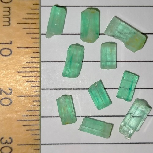 Emerald rough gemstones raw natural loose crystals parcel bundle Panjshir 6.2ct - Picture 3 of 8