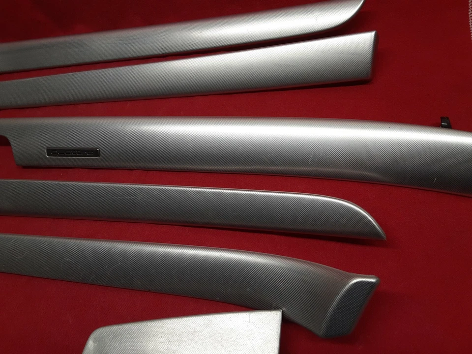 Juego de tiras metálicas interiores Audi A4 Quattro 2005 2006 2007 2008 texturizadas Foto 4 de 4