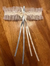 Simone Perele Paris - Garter - Brand New - Ivory/White and Light/Sky Blue