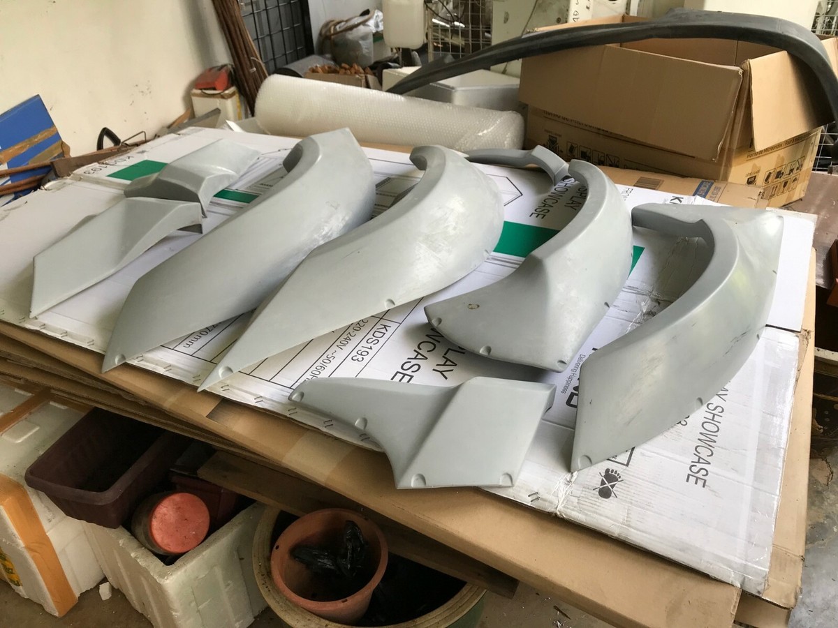 ダイアナベジベースファイバー JDM Star Fender Flares dust fit Nissan fairlady 350Z z33 arch rb